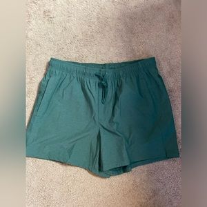 Green athletic shorts - size large